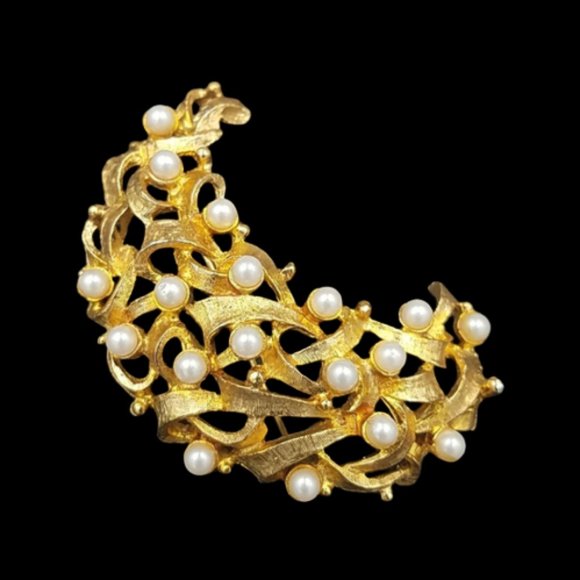 Vintage Napier Crescent Moon Faux Pearl Brooch - Picture 3 of 5